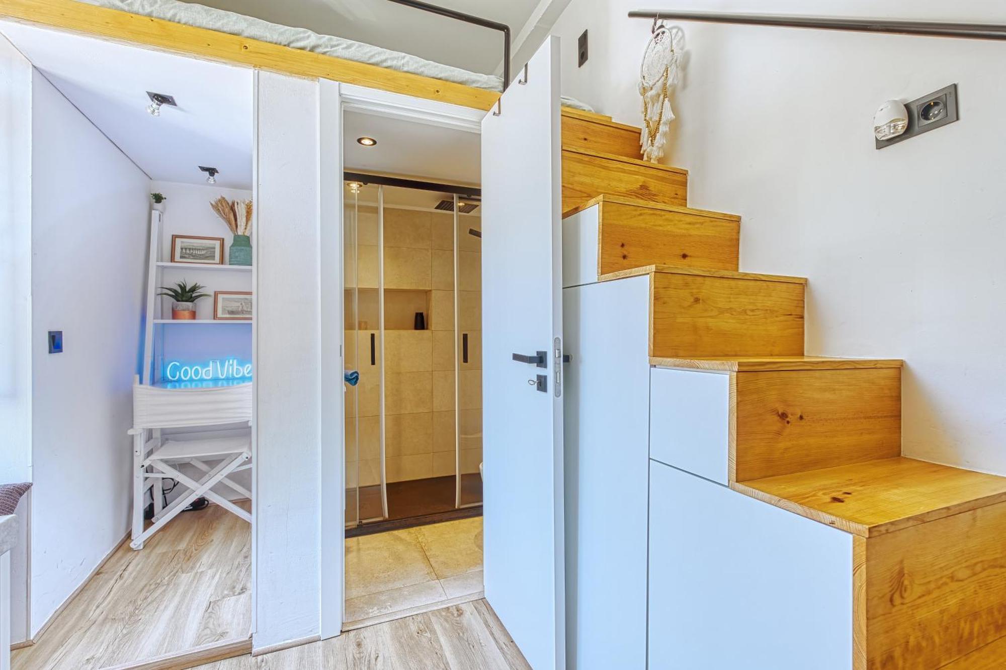 Апартаменты Historic Gem & Modern Loft In The Heart Of Лиссабон Экстерьер фото