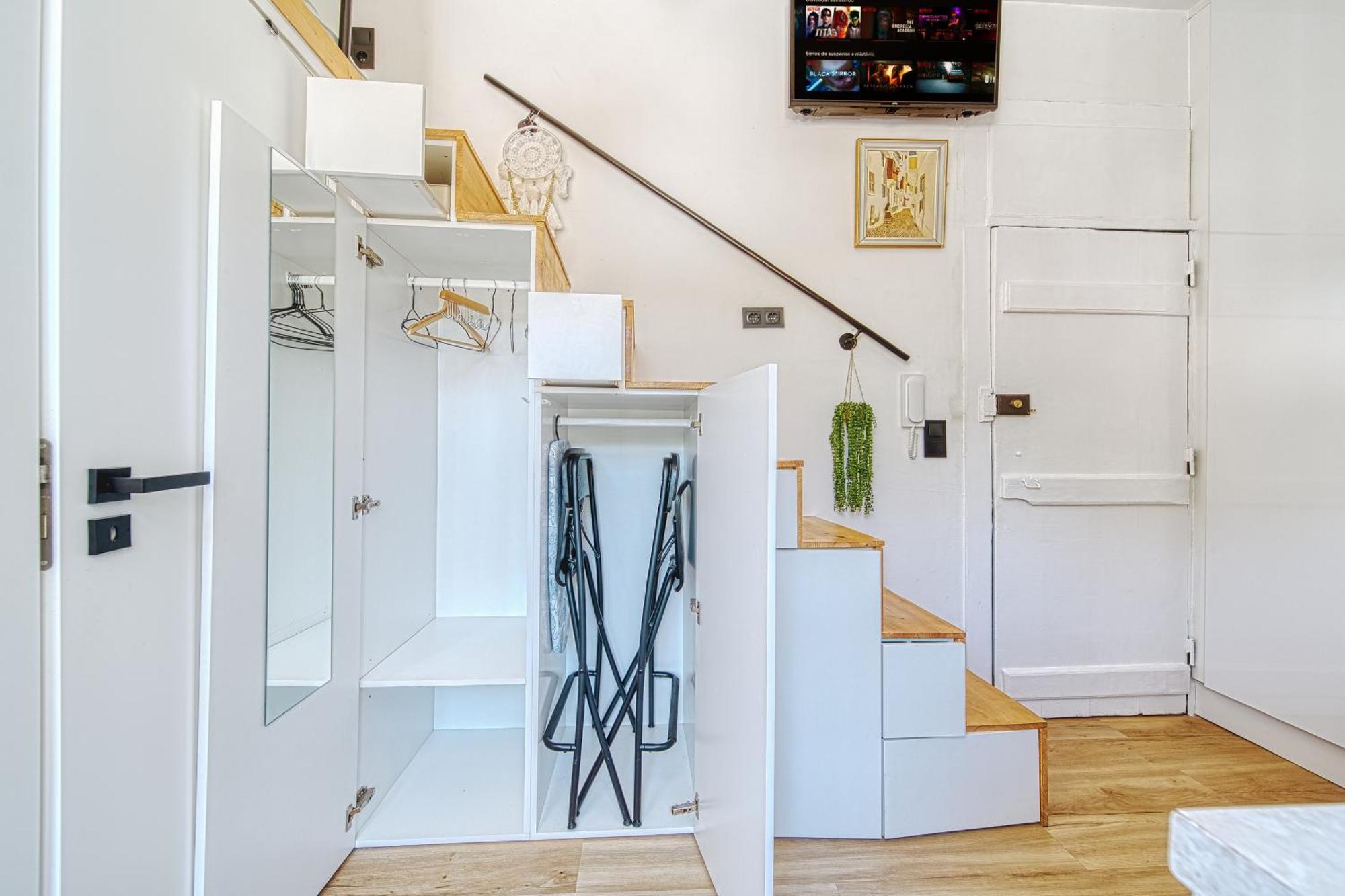 Апартаменты Historic Gem & Modern Loft In The Heart Of Лиссабон Экстерьер фото